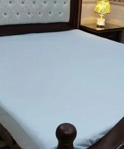 White Water Proof Mattress Cover with Elastic Band For Double King Size: A Practical Solution for Mattress Protection